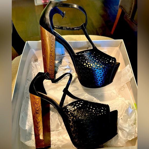 Jessica Simpson Dany shoe. Size 9 worn one time - Picture 1 of 6